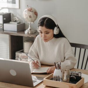 ¿Cuándo conviene tomar clases individuales de idiomas en vez de grupales? CELC clases de idiomas online ¿Cuándo conviene tomar clases individuales de idiomas en vez de grupales? CELC clases de idiomas online